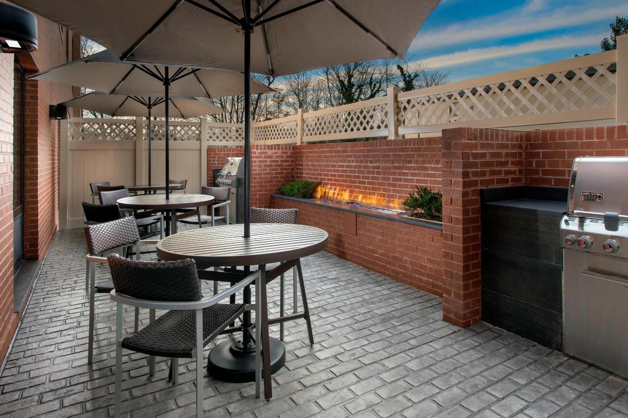 Towneplace Suites By Marriott College Park Exterior foto