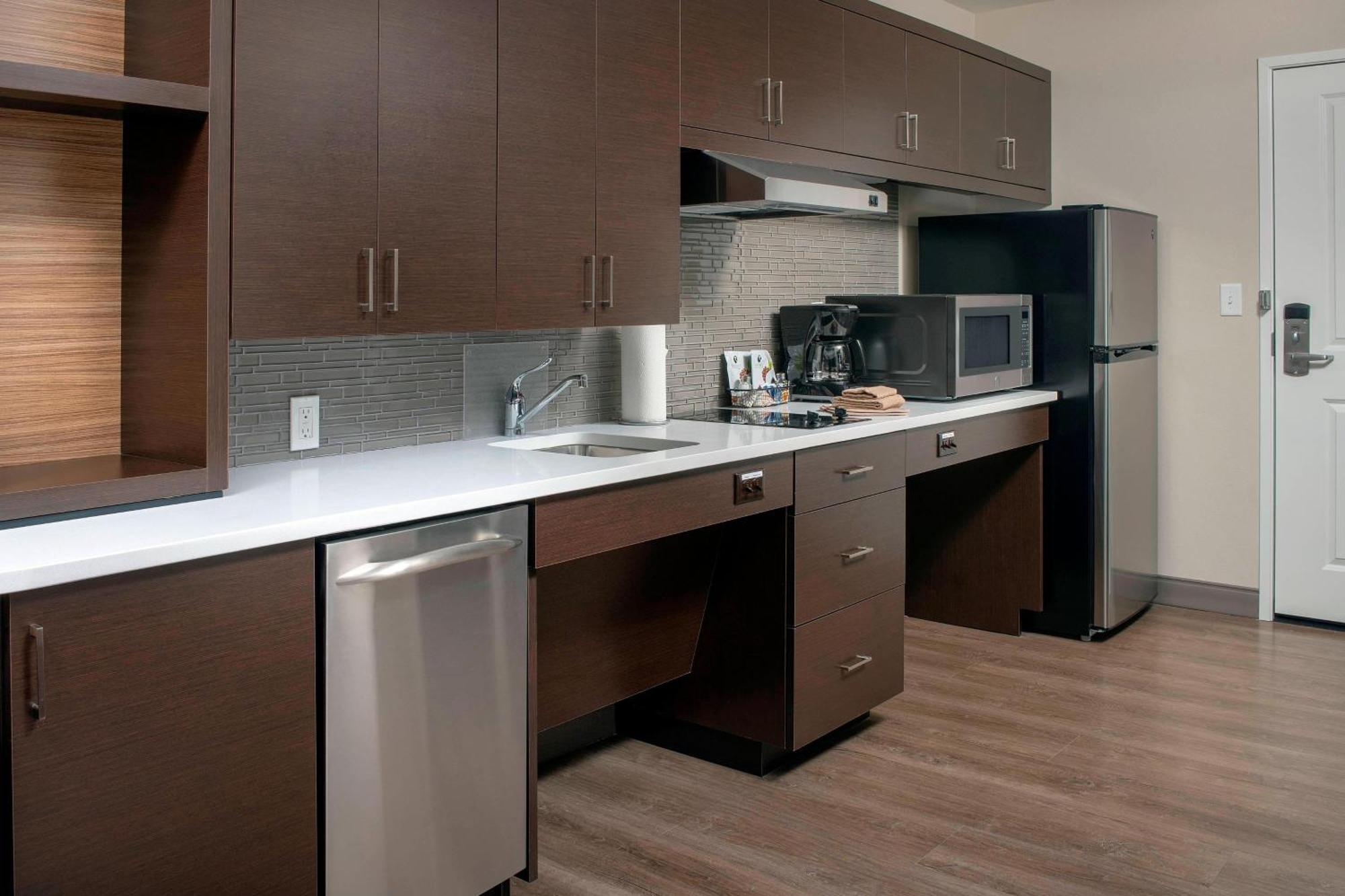 Towneplace Suites By Marriott College Park Exterior foto
